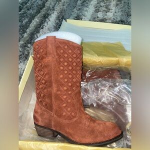 LUCKY BRAND BOOTS- Madonna